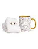 Harry Potter Damen-Becher- und Socken-Set | Erwachsene Hedwig Schneeeule Wadensocken mit Grafikdruck und Keramiktasse in Grau | Damen Nimbus 2000 Besenstiel und Buchstabe Heißgetränkebecher