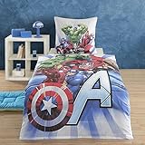 Familando Avengers Bettwäsche für Jungen und Mädchen aus 100% Baumwolle mit Reißverschluss · Kinderbettwäsche 135x200 80x80 cm in Weiß Blau mit Hulk, Thor, Iron Man und CPT. America